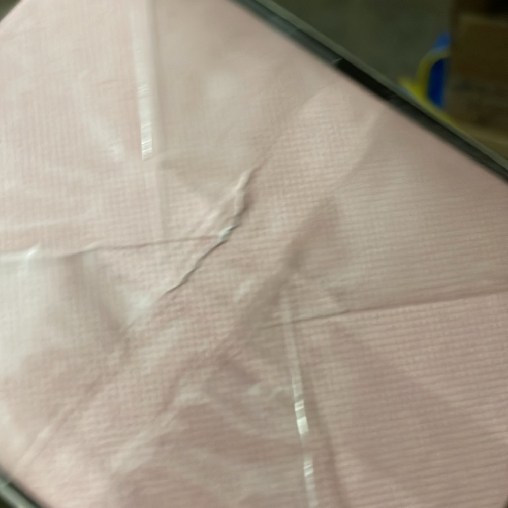 Victoria's Secret Love Silk Shower Oil and Fragrance Cream - Pink and Gold BNIP - Picture 3 of 8